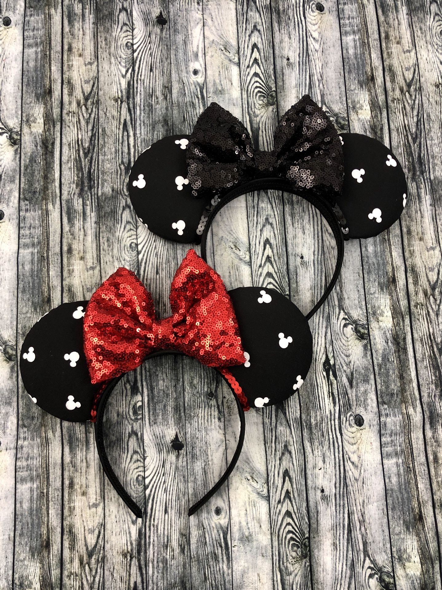 Silhouette Mickey ears