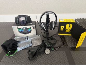 Razer gaming bundle. Limited edition wireless cyberpunk Mouse, mask, headphone stand and more!