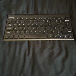 Bluetooth Keyboard 