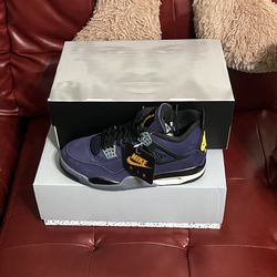 Air Jordan Retro 4 “Imperial Purple” 