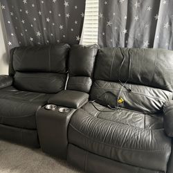 Sofás eléctricos de piel.