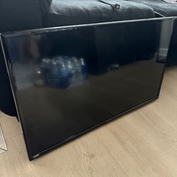 32” Flatscreen 