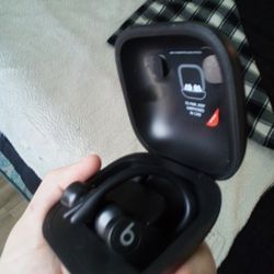 Beats: PowerBeats Pro