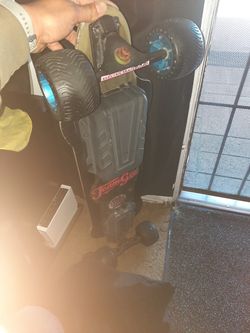 Electric skateboard