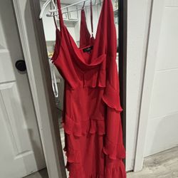 Red Dress Size M