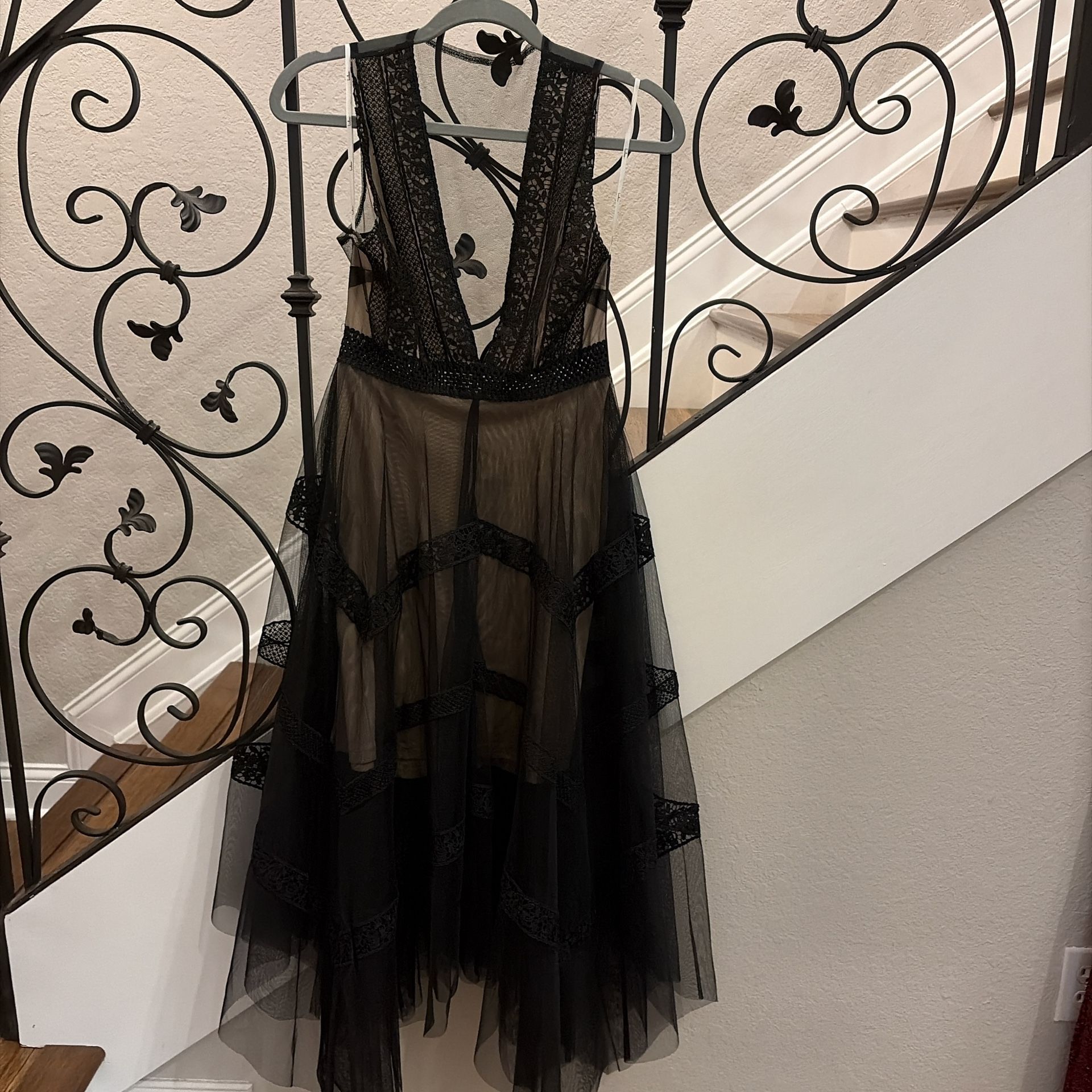 Lulus Black Mesh Lace Dress – Size Small (New with Tags)