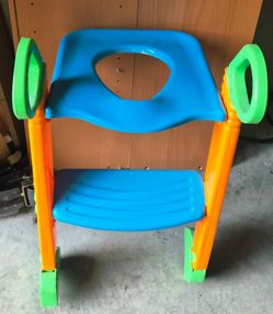 Step potty seat for toddlers