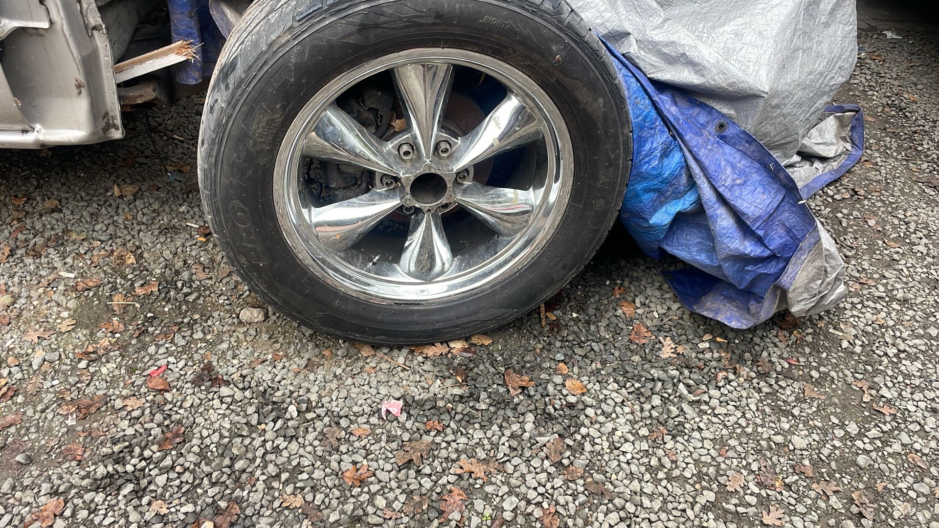 Rims 6 Lugs American Racing 285/50R20