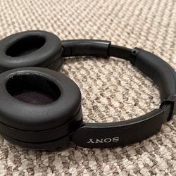 Sony Extra Bass Wireless Headphones (WH-XB910N)