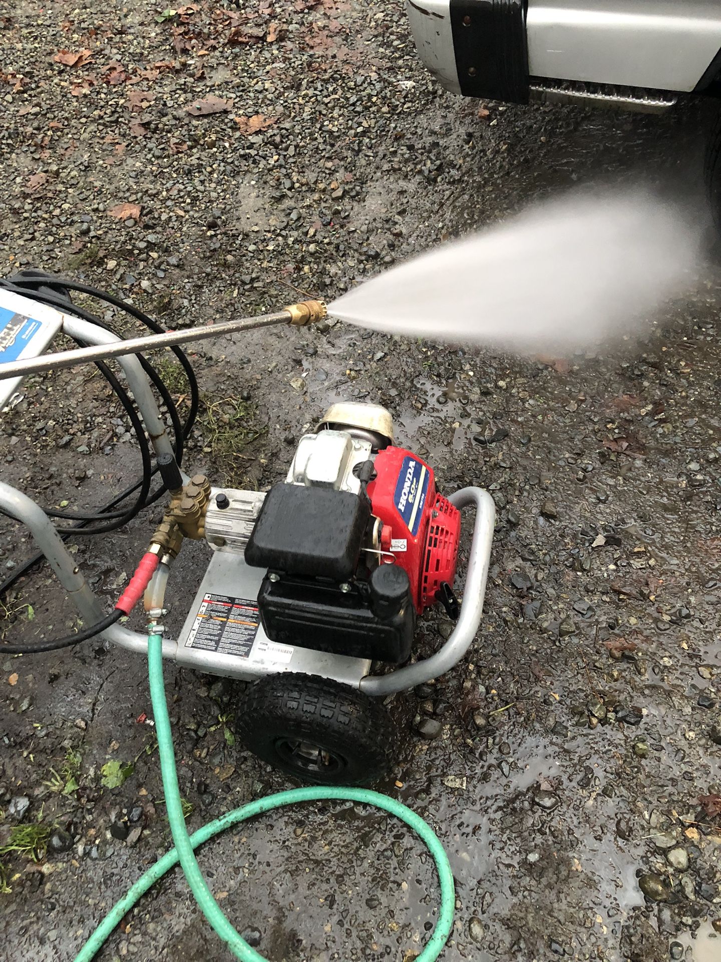 Like new Honda commercial style pressure washer works great