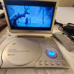 Panasonic Portable DVD TV 