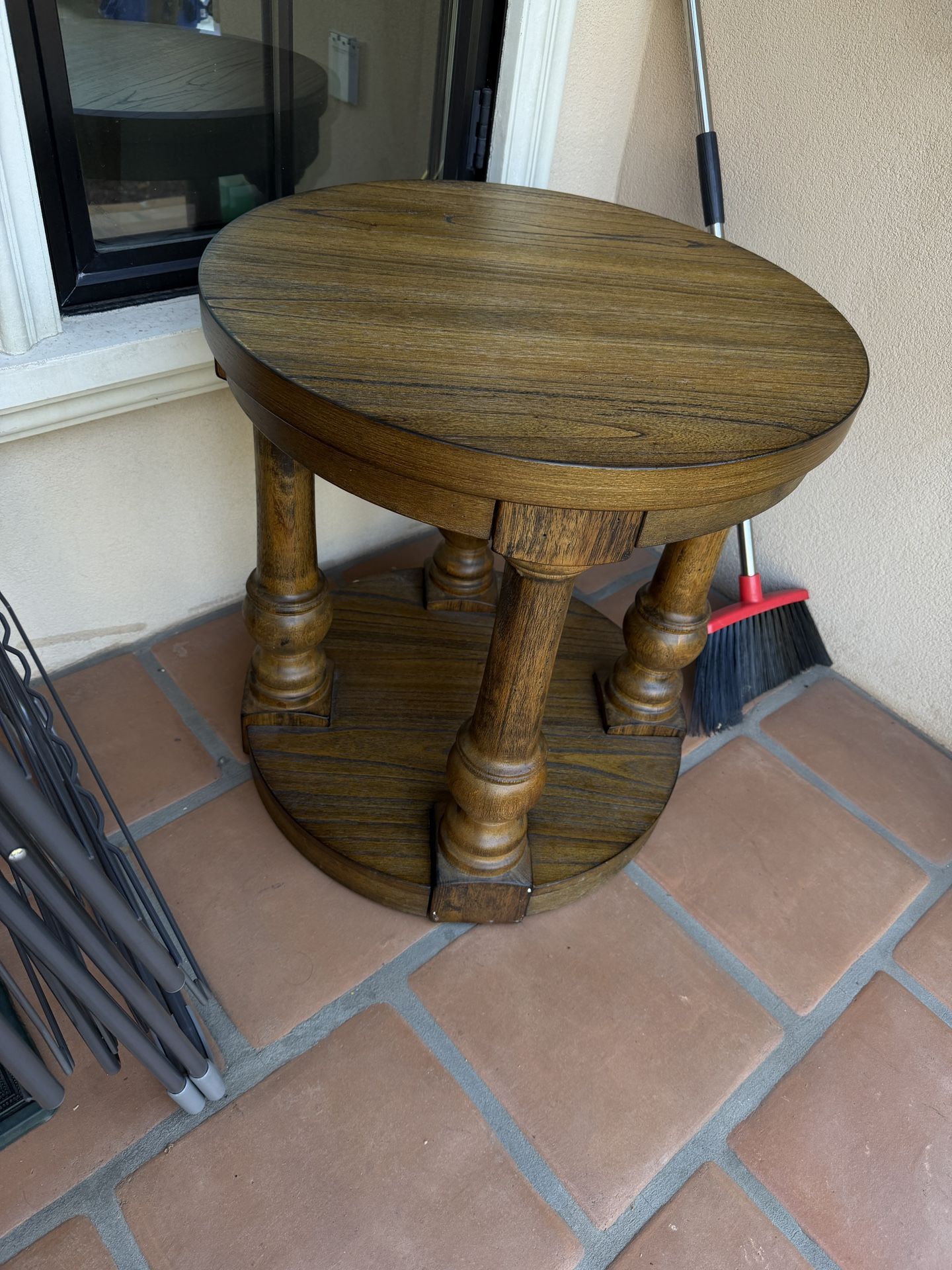 Antique Oak Round End Table