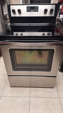 Whirlpool Electric Glasstop Stove