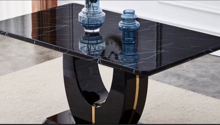 Faux black marble dinner room table top