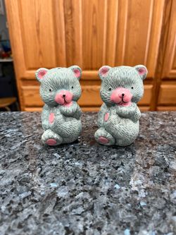 Ceramic Vintage Blue Bear Pair of Salt and Pepper Shakers.  Size approximately 3 1/2 inches tall.  Preowned .  Has been on display in a cabinet with a