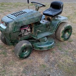 Camouflage Yard Machine 16.5 Horse