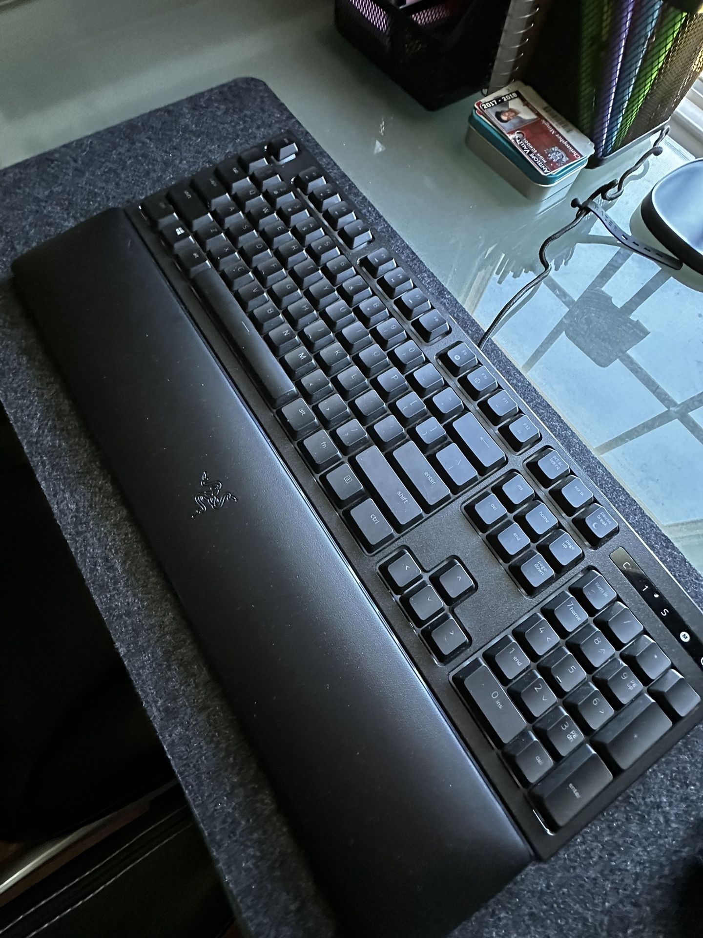 Razer Keyboard and Mouse  with mousepad 