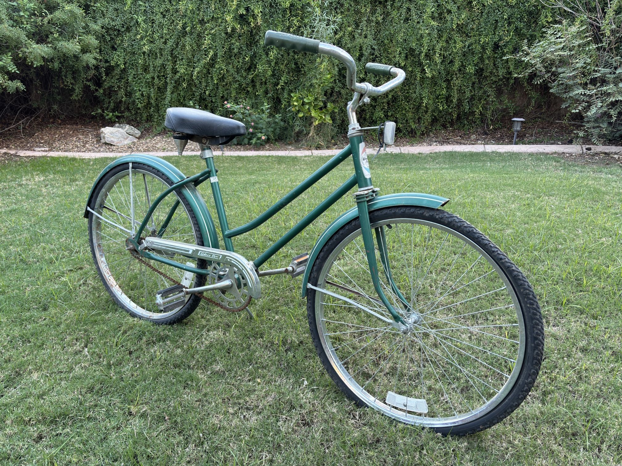 Western Flyer Ladies Beach Cruiser — Vintage 