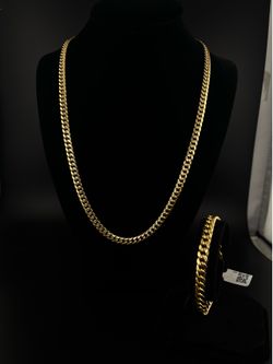 10k Cuban chain and bracelet