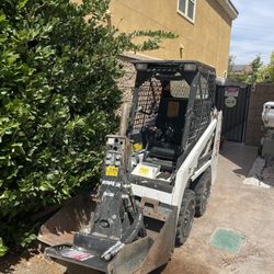 Bobcat S70 Skid Steer +nb140 Breaker+ Pallet Fork Loader +bucket