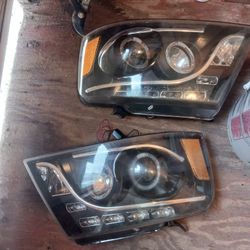 Ford F-150 Headlights 2008 Used