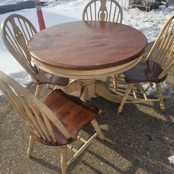 Price Is Firm.. Beautiful Farmhouse Kitchen Set