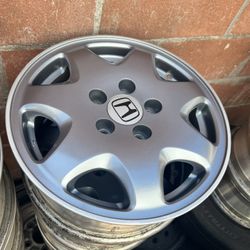 15” Honda Civic , Accord wheels 5x114.3 