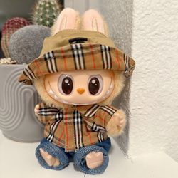 Popmart Labubu skullpanda crybaby outfits