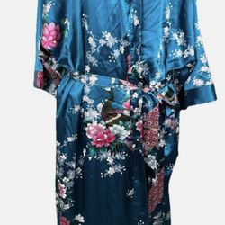 Women’s Robe 