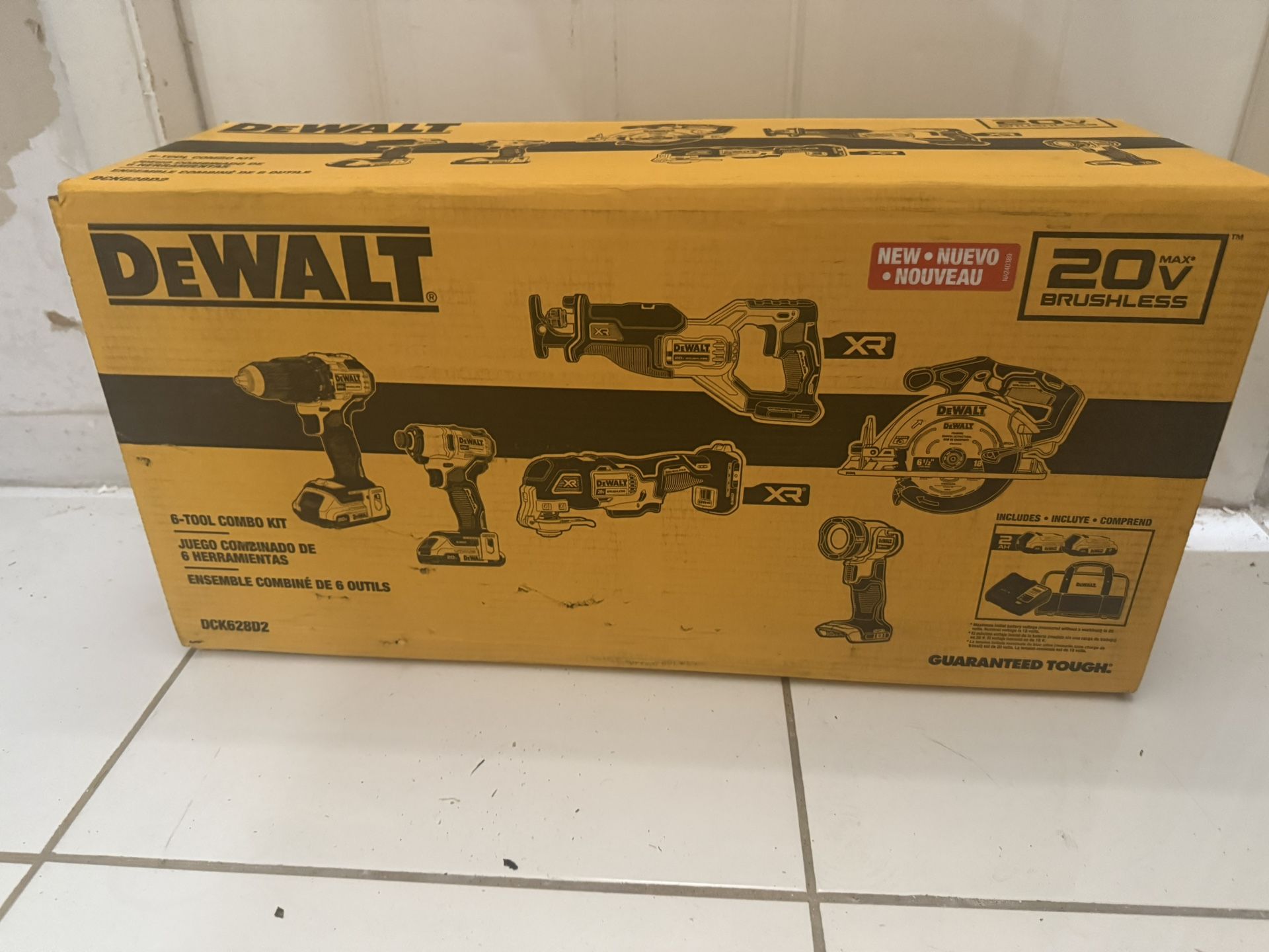 DEWALT 20V MAX 6-Tool Brushless Power Tool Combo Kit with Soft Case (2-Batteries and Charger Included)