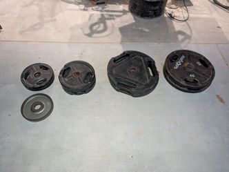 Olympic Weights (4) 45s, (2) 25s, (3) 10s