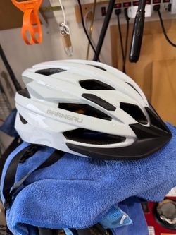 Men’s bike helmet