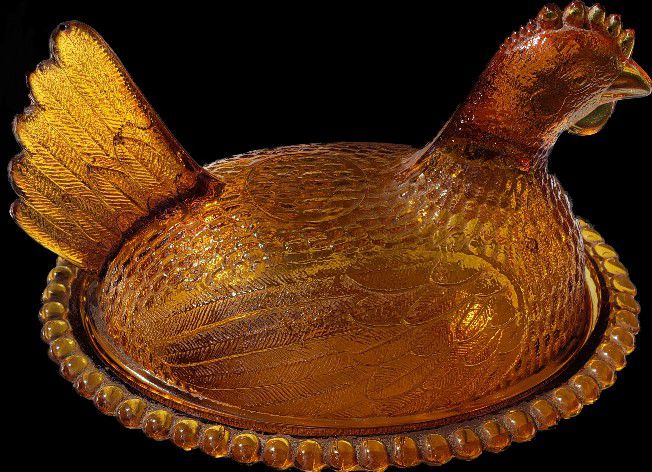 1930's Vintage Amber Gold Indiana Glass Hen on Nest Candy Dish.