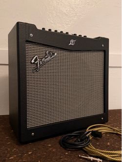 Fender Mustang II v.2 | 40w Guitar Amp | Like New