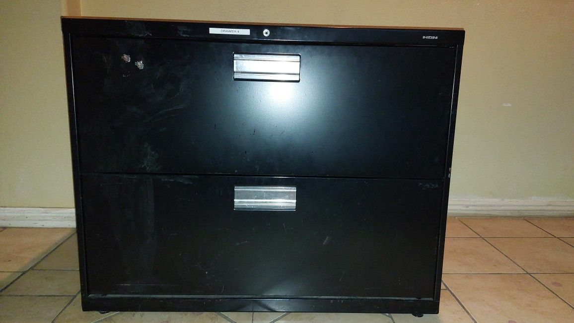 File Cabinet Horizontal 2 Door