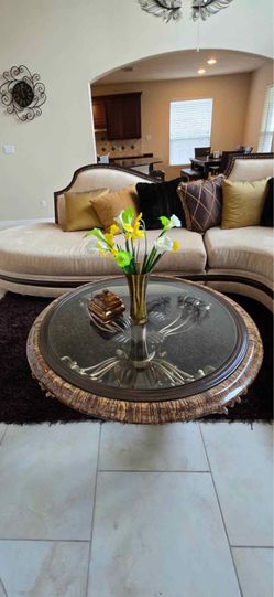 Living room center table