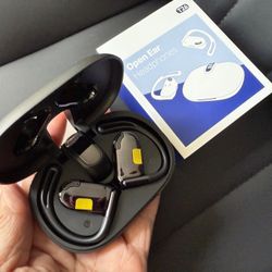 AI Translation Earbuds Real Time, 164 Languages & Accents, 4-in-1 Translator Earbuds Open Ear. Audifonos Traductores Inglés Español