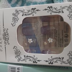 Nails 10 dollars for all