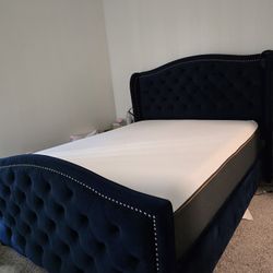 Bed/ Mattress For Sale 