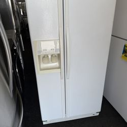 Apartment Size Refrigerator And Freezer 