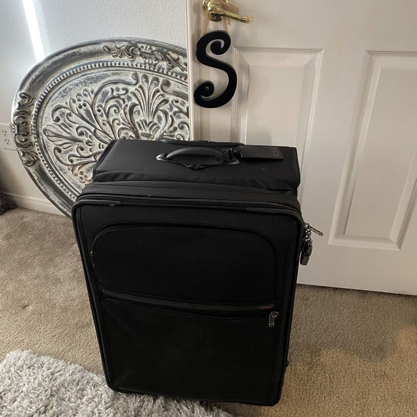 Louis Vuitton Zephyr 55” Rolling Suitcase for Sale in Delray Beach, FL -  OfferUp