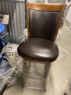 Set of 2 stools