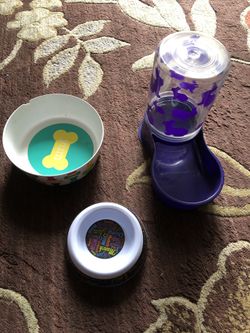 Pet bowls