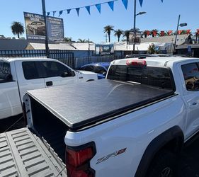 Chevy Colorado 5Ft Soft Tri Fold Bed Covers