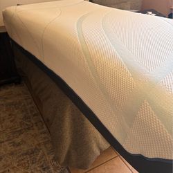 Tempupedic twin matress