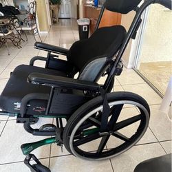 Tilt In Space Chair 