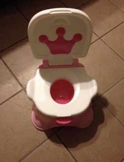 Potty toilet in pink