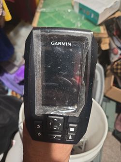 Garmin striker 4