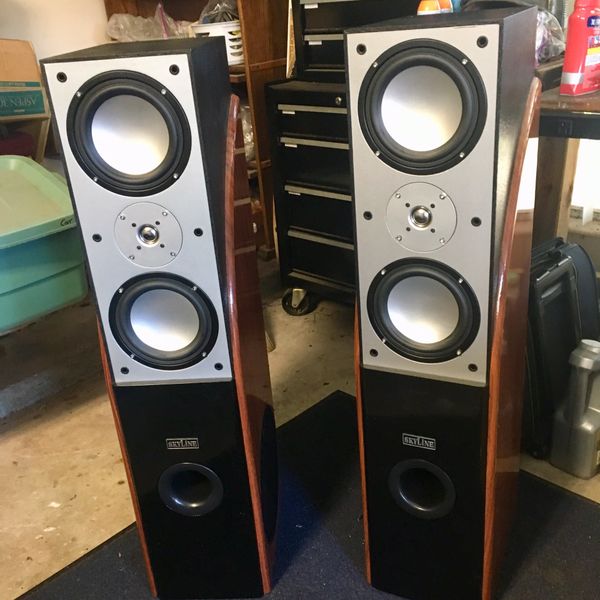 tower speakers skyline 900SL for Sale in Jacksonville, FL OfferUp