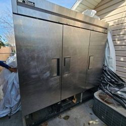 Commercial Refrigerators 4k For All